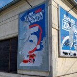 Zrenjanin protiv nasilja: "Uništavanje naših bilborda neće nas uplašiti, još snažnije ćemo se boriti protiv bahate vlasti" 2