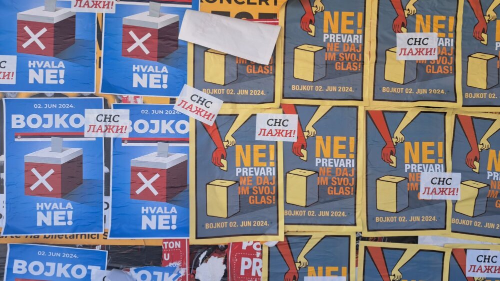 "Udruženi za slobodan Novi Sad": Srpska napredna stranka krade bilborde opozicije i prelepljuje ih pozivom na lažni bojkot 2