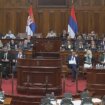 Poslanici i budući ministri proveli Prvi maj u Skupštini, manji incident izazvao Novaković, ujutru nastavak sednice (FOTO/VIDEO) 16