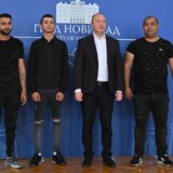 Prijem za radnike Čistoće koji su sprečili čoveka da skoči s Varadinskog mosta 12