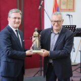 Pesnik Nikola Vujčić primio nagradu "Desanka Maksimović" za životno delo 17