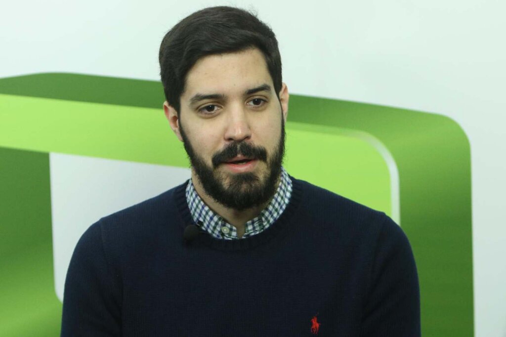 Srbija nastavlja politiku balansiranja između Zapada i Kine, tvrdi analitičar 2 Srbija nastavlja politiku balansiranja između Zapada i Kine, tvrdi analitičar 2