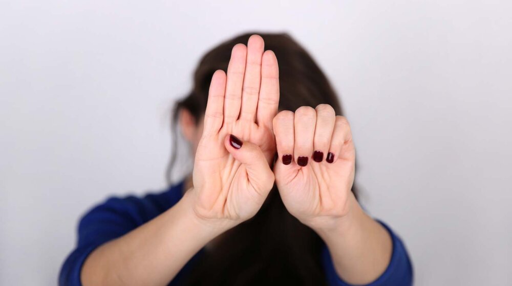 Tucite, ja i dalje držim čas 1