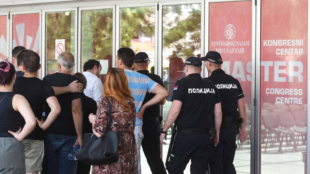 U Kulpinu napadnuto petoro kandidata za odbornike i članova „Ujedinjene opozicije – biram borbu“ iz Bačkog Petrovca 10