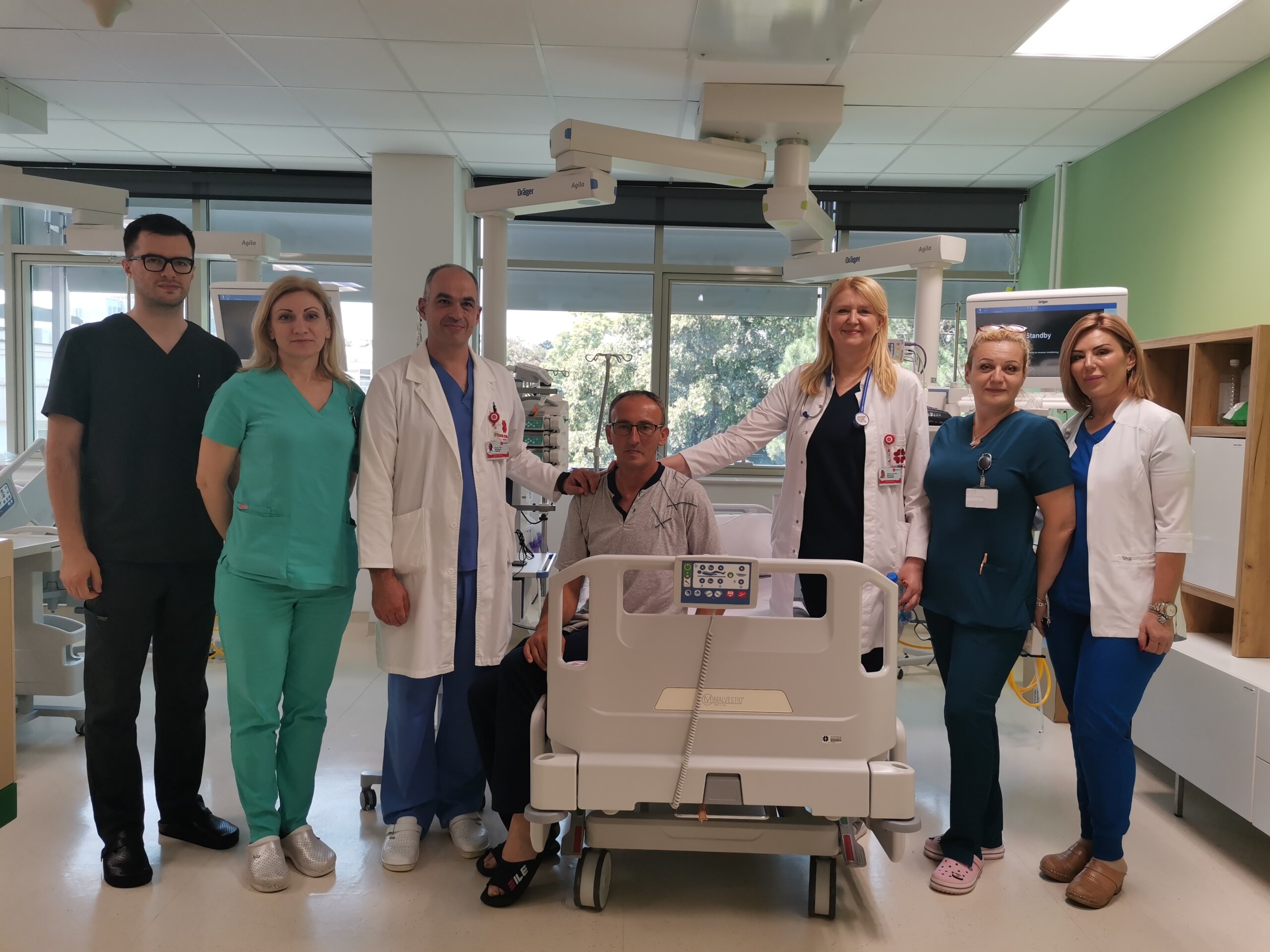 Prvi put izvedena nova neinvazivna operacija srca na Institutu Dedinje, pacijent ide kući posle dva dana 2