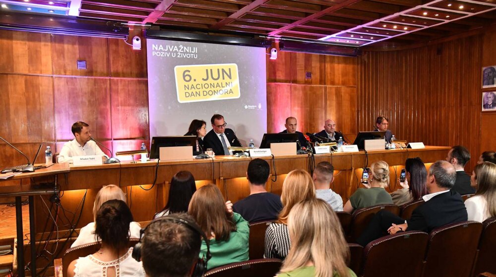 Lončar: Više od 2.000 ljudi čeka transplantaciju, patrijarh Porfirije može da pomogne i podstakne donore da se jave 1