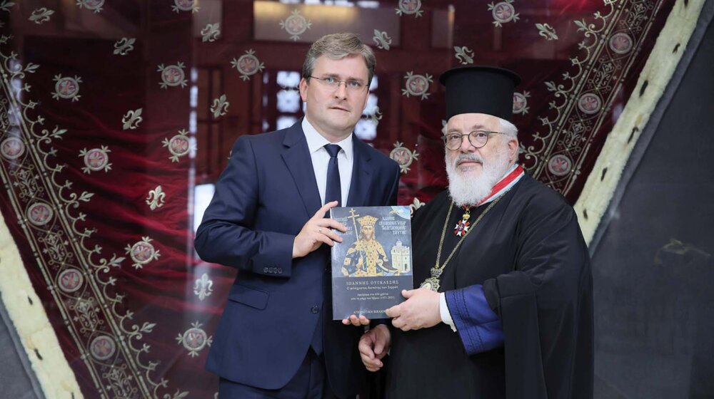 Selaković uručio orden mitropolitu Damaskinu 1