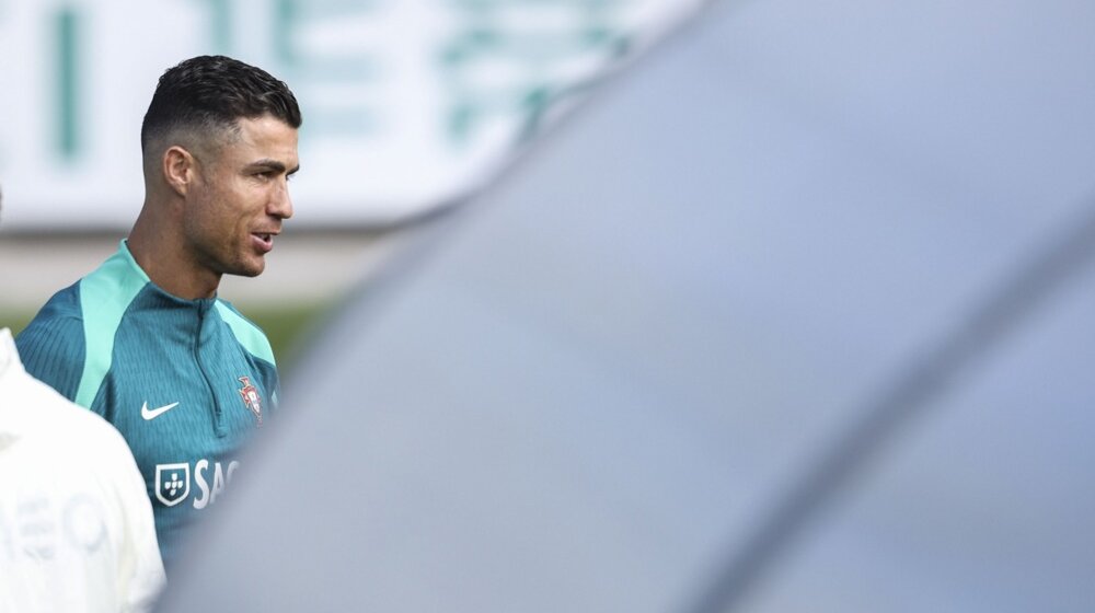 Svetski rekord Rožerija Senija svakako pada, ali...: Nije Kristijano Ronaldo jedini pred 1.226. utakmicom 1