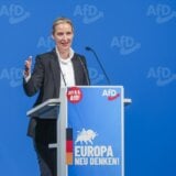 Nemačka vlada kritikovala ekstremno desničarsku stranku AfD zbog širenja dezinformacija 5