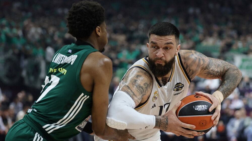 Poarje potpisao trogodišnji ugovor sa Efesom 1