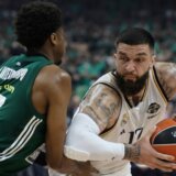 Poarje potpisao trogodišnji ugovor sa Efesom 2