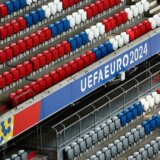 Navijači na utakmici Srbije i Engleske moći će da kupe samo pivo sa smanjenim procentom alkohola 6