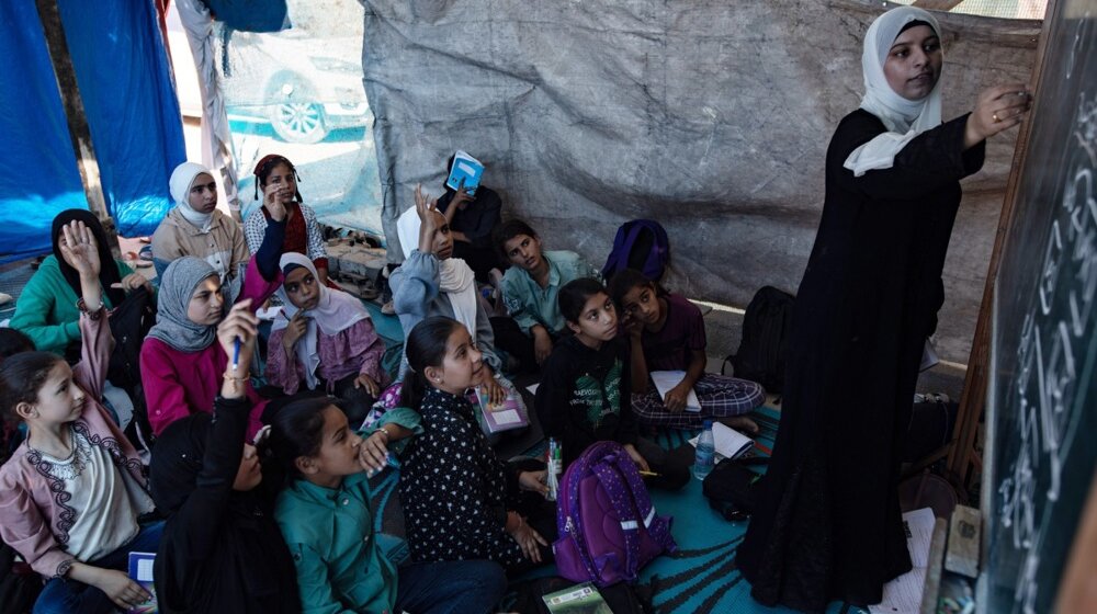 "Neulaganje u obrazovanje godišnje košta hiljade milijardi dolara": UNESCO objavio studiju 1