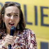 Stela Asanž: Džulijan Asanž će tražiti pomilovanje od Bajdena 8