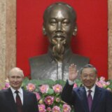 "Kada kažem toplo, ne mislim samo na temperaturu napolju": Šta je Putin dogovorio sa predsednikom Vijetnama? (FOTO, VIDEO) 11