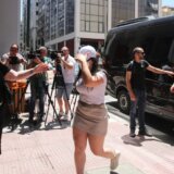 Grčkoj posadi jahte preti 20 godina zatvora zbog izazivanja požara na ostrvu Hidra 11