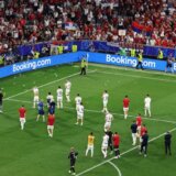 Vučić o učinku fudbalske reprezentacije: Saglasan sam da je debakl, uložili smo ogroman novac 1