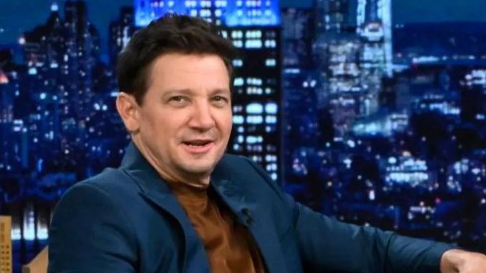 Holivud: Džeremi Rener u prvoj filmskoj ulozi posle nesreće 1 Džeremi Rejner