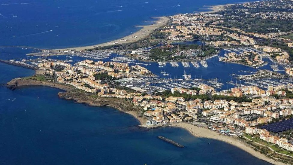 Skandal sa gatarom i divljim seks žurkama potresa francuski turistički gradić 1 Grad Agd