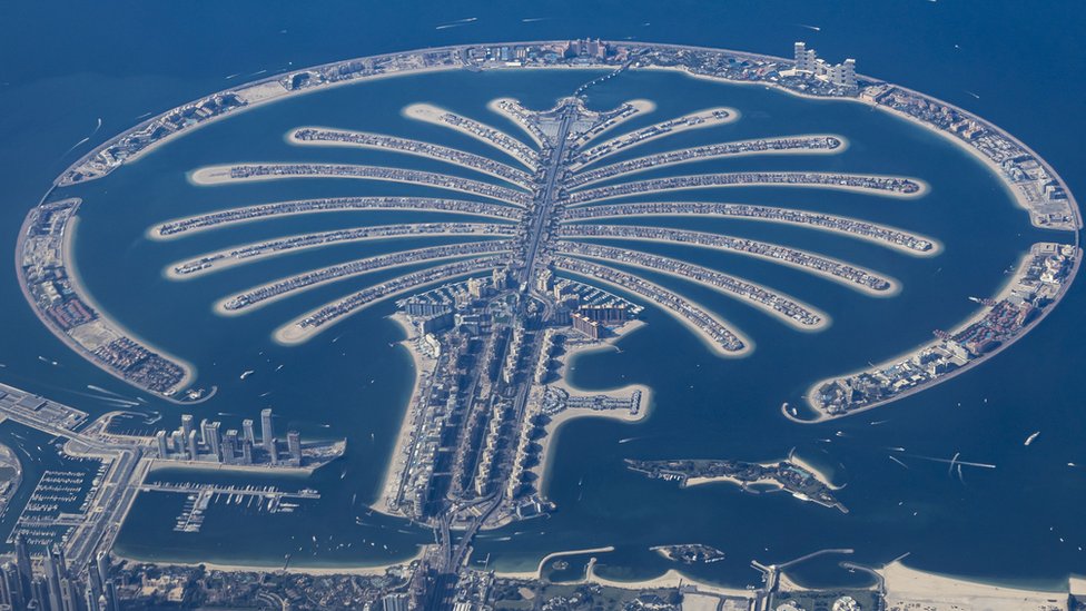 Šta se dešava sa 260 veštačkih ostrva arhipelaga ‘Svet’ u Dubaiju 3 Aerial view of the Palm Jumeirah
