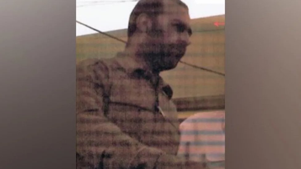 Udovica lidera Islamske države otkriva detalje o zajedničkom životu 3 Ibrahim Avad al-Badri, kasnije poznat kao al-Bagdadi, snimljen 2003.