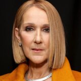 Muzika: Pevačica Selin Dion poručuje da se vraća na binu uprkos neizlečivoj bolesti 4