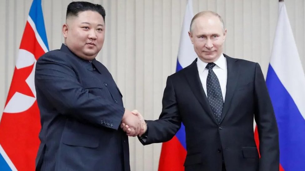 Rusija i Severna Koreja: Tri razloga zašto Vladimir Putin ide u posetu Kimu Džongu Unu 2 putin i kim džong un