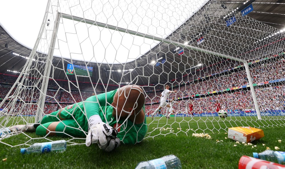 Euro 2024: Luka Jović iščupao izjednačenje protiv Slovenije; Danska otežala 'orlovima' 9 rajković, slovenija, srbija, golman predrag Rajković