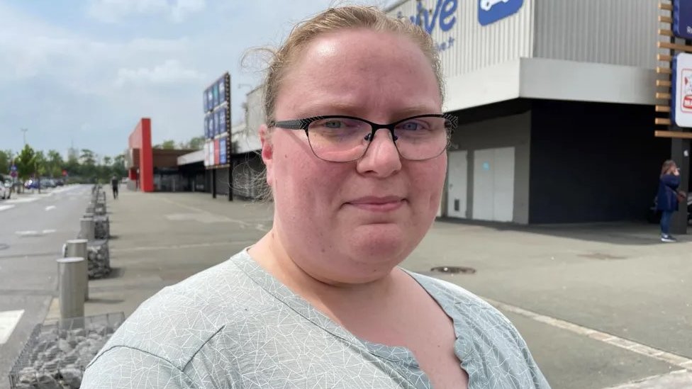 Politika: Birači iz Makronovog rodnog okreću leđa francuskom predsedniku 2 izbori u francuskoj, stanovnica amijena