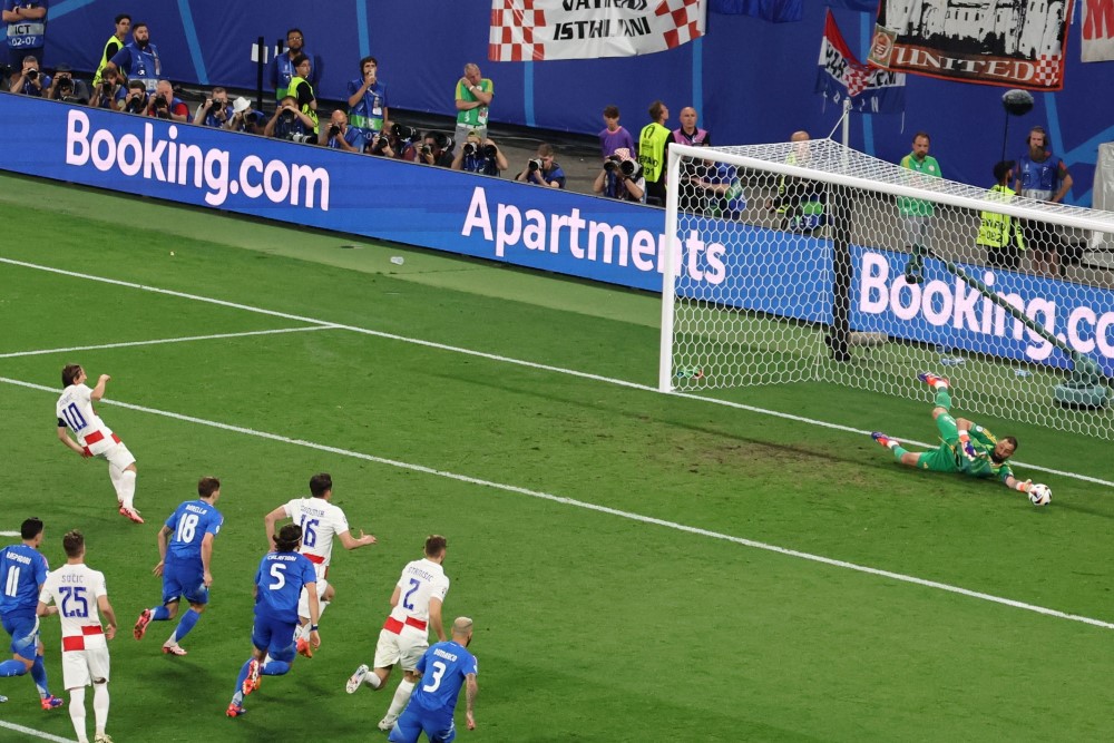 Euro 2024: Hrvate sekunde delile od drugog mesta, Albanci idu kući 7 donaruma, modrić promašuje penal, donaruma brani penal modriću