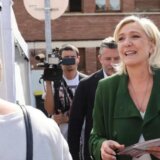 Izbori u Francuskoj: „Makron neće moći da šalje vojsku u Ukrajinu ako mi napravimo vladu", kaže Marin Le Pen 7