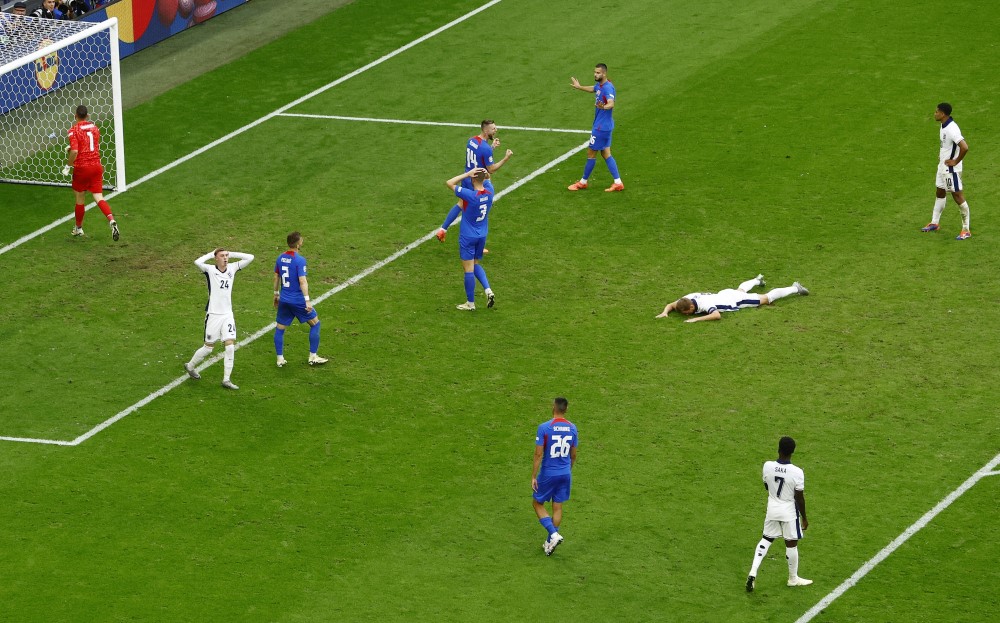 Euro 2024: Slovake delilo 60 sekundi od senzacije, Belingem i Kejn spasili Engleze 7 engleska, slovačka