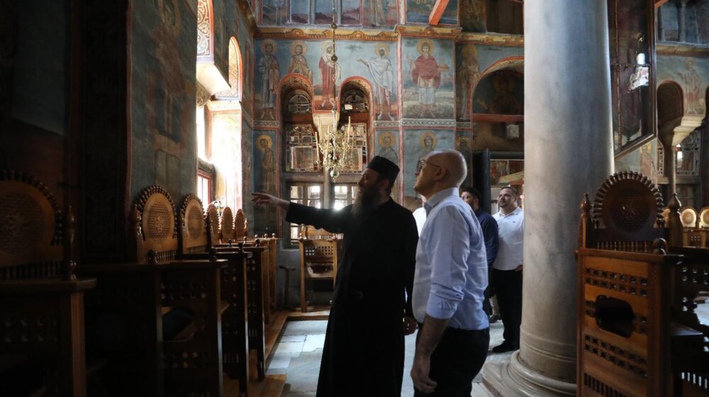 Vučević obišao Hilandar: Veliki je blagoslov biti na ovom svetom mestu 1