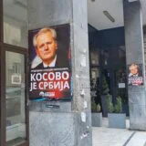 Lik Slobodana Miloševića i natpis "Kosovo je Srbija" osvanuli na plakatima ispred Danasa 6