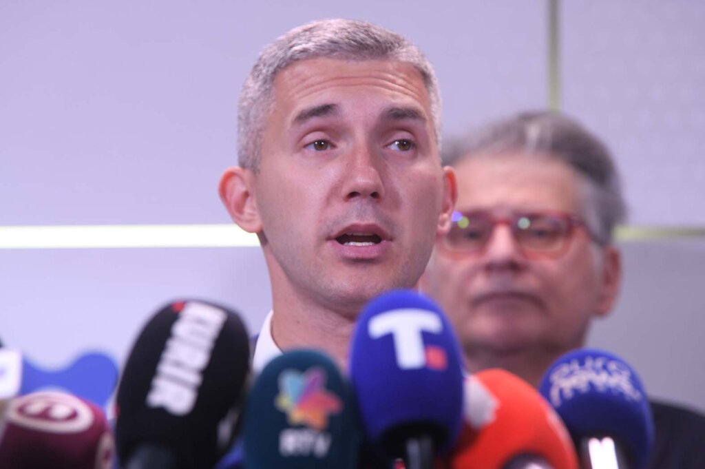 Gradska izborna komisija u Nišu odbacila svih 17 do sada razmatranih prigovora opozicije na regularnost izbora jer su "nerazumljivi" 2