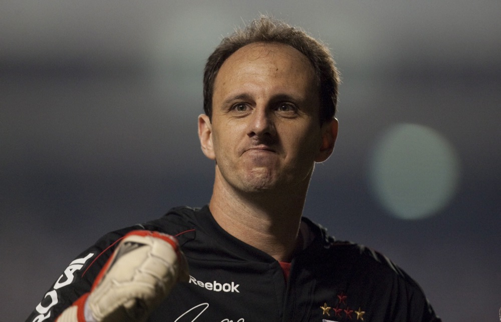 Svetski rekord Rožerija Senija svakako pada, ali...: Nije Kristijano Ronaldo jedini pred 1.226. utakmicom 2