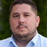 Ko je naprednjak kojeg su uhapsili nemački policajci nakon nereda pred utakmicu Srbije na Evropskom prvenstvu? 3