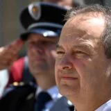Čuvajte se onih koji viču "Živela Srbija": Autorski tekst Milojka Pantića 4