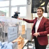 Šta je Brnabić rekla o Bastaću i vlasti na Starom gradu? 6