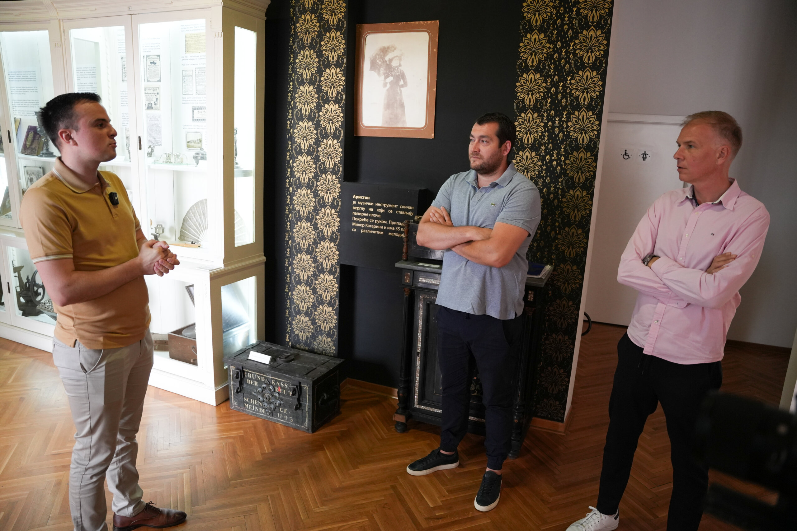 Bez kulture nema uspeha ni u sportu: Uroš Stevanović i Fondacija Mozzart u poseti Gradskom muzeju u Vršcu 2