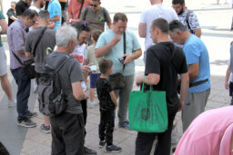 Menjaža, hotel Moskva I venčanje može da pričeka kad su sličice u pitanju: Kako izgleda menjaža kod hotela Moskva (FOTO) 6