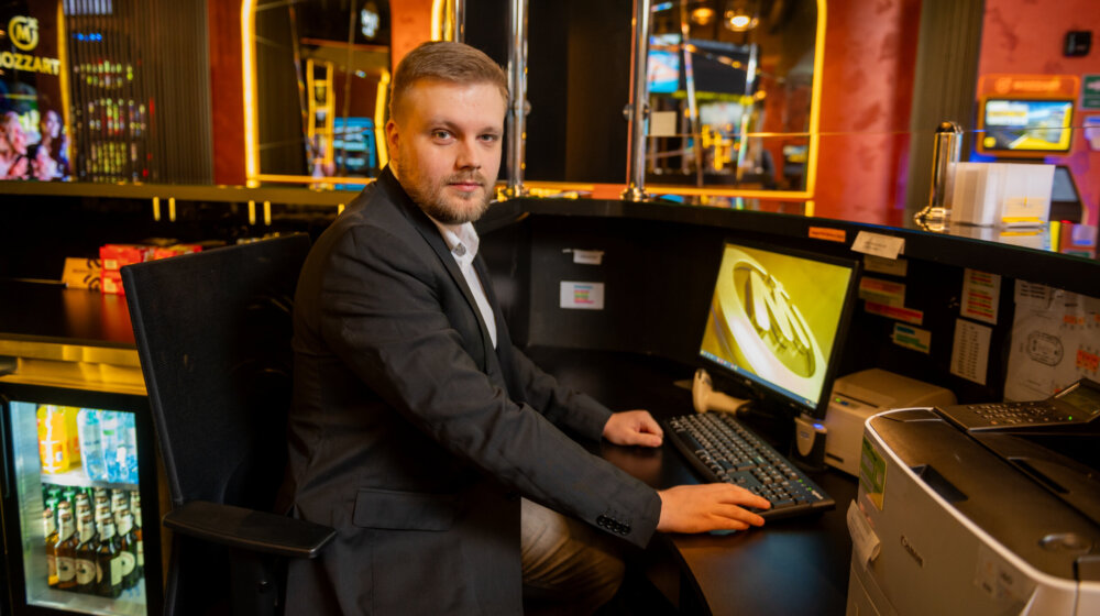 Nikon Đokić od operatera napredovao do asistenta menadžera podregiona 1