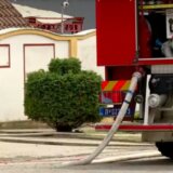 Inspekcija proverava stanje životne sredine u Šidu posle požara u fabrici boje i lakova 8