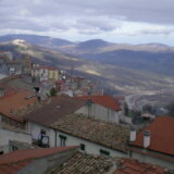 "I ovde je stiglo blagostanje, u vidu doznaka od emigranata": Reporter Danasa u Italiji 4