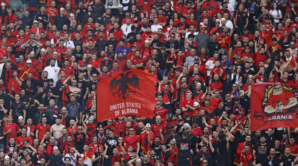 UEFA pokrenula istragu zbog skandiranja “Ubij Srbina” na utakmici između Hrvatske i Albanije 1