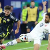 Škotskoj bod nade za plasman u osminu finala, Švajcarci na korak do nokaut faze 4