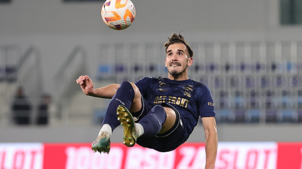 Crvena zvezda predstavila novo pojačanje za sledeću sezonu: Reprezentativac Srbije se vratio na „Marakanu“ za milion evra 1