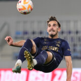 Crvena zvezda predstavila novo pojačanje za sledeću sezonu: Reprezentativac Srbije se vratio na „Marakanu“ za milion evra 5