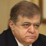 "Zamislite da je Beograd bombardovan ruskim bombama, to je nemoralno": Ruski poslanik oštro kritikovao Beograd zbog prodaje oružja Ukrajini 1