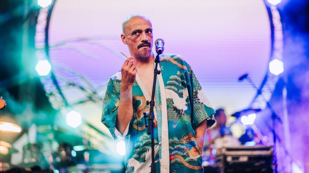 Mario Knezović Zoster